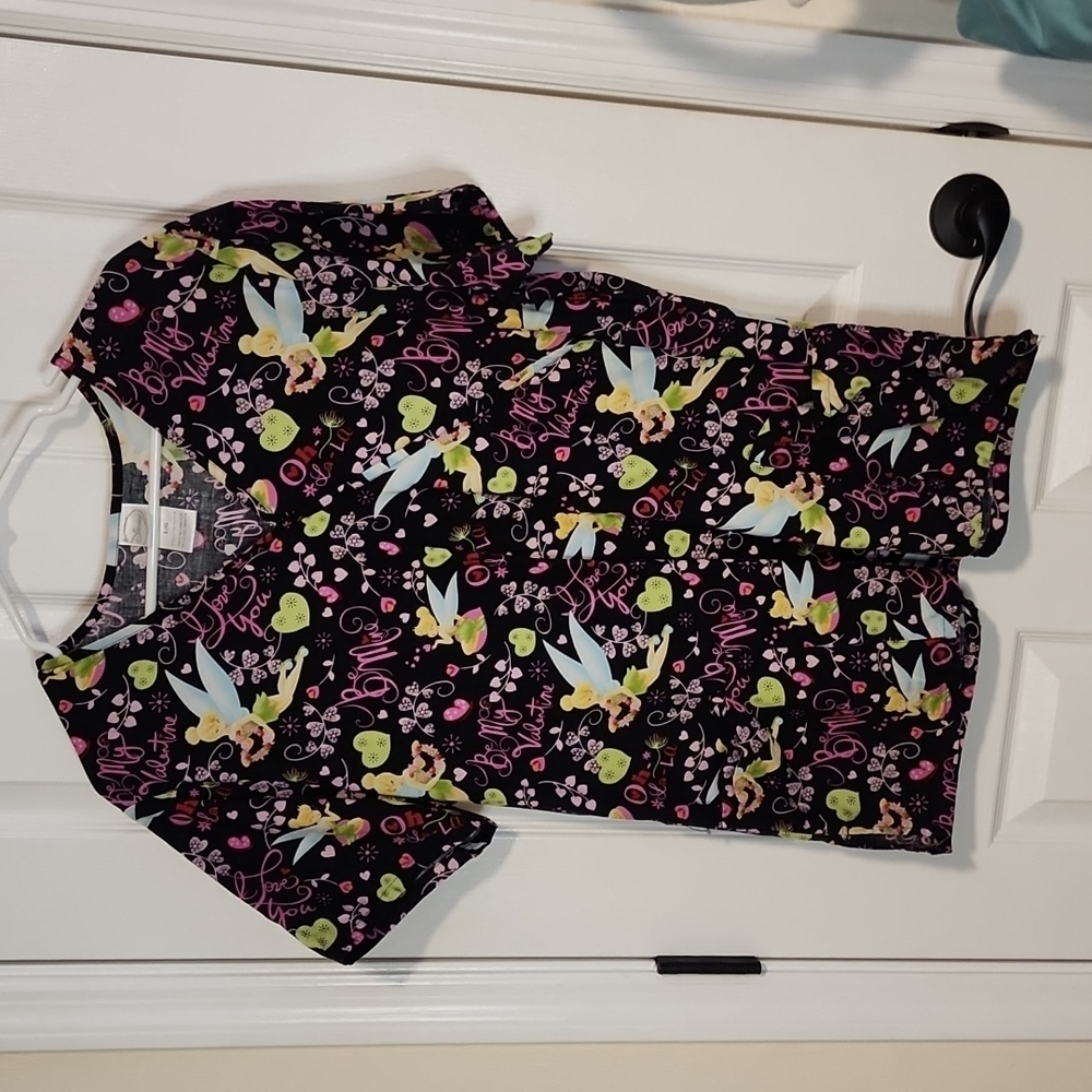 Disney Tinkerbell Valentine Large scrub top  *830.31